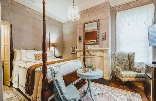 Azalea Room with Private Bathroom in a Victorian house - Foto 6