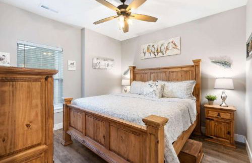 A Birds Eye Bridge View - 5 BDR with Private Hot Tub - Foto 78