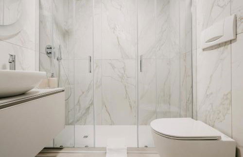 Deluxe Central Apartment - Photo 22