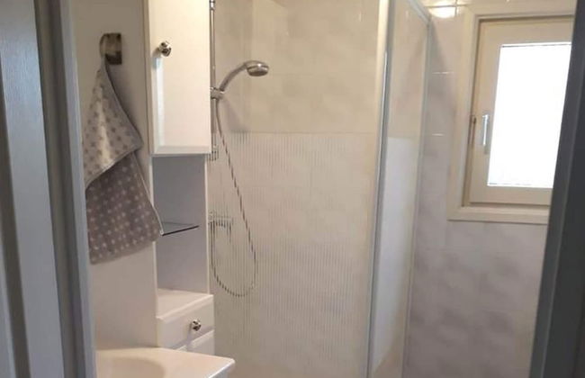 Glass Veranda Chalet in Nature - Foto 13