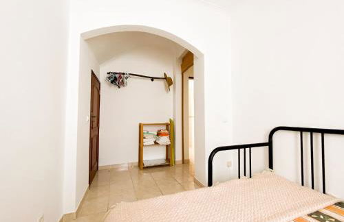 Simple Beach Lovers' Retreat in Espiche #1888 - Foto 5