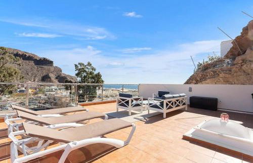 Luxury Penthouse Puerto de Mogan with great terrace and sea view - Foto 1