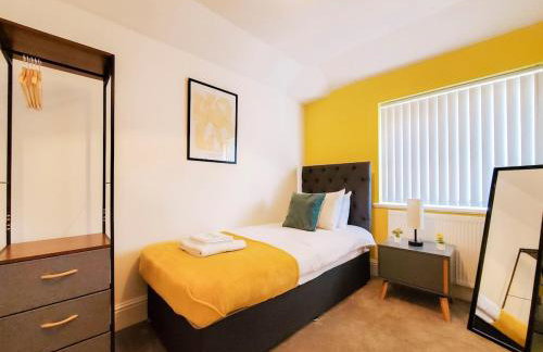 Spacious 3 Bedroom Home - Near Nec, Birmingham Airport & Solihull - Foto 25