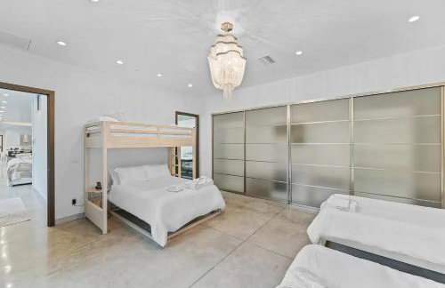 Floral City Oasis - Pool, BBQ Area & Forest View - Foto 13