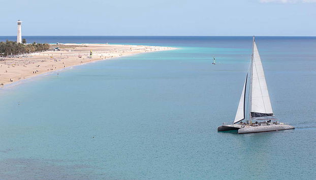 Explorando el sur de Fuerteventura en Catamará