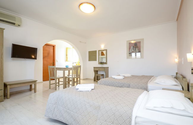 Proteas Hotel & Suites - Foto 13