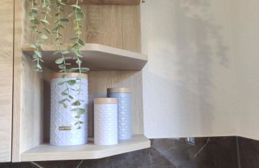 85qm, 4 bedroom, parking, King-Bed, Wifi, Netflix - Foto 20