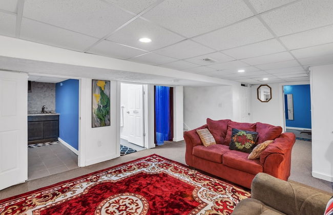 Lovely PET FRIENDLY three bedroom in desirable Urbandale Location! 3 Home by RedAwning - Foto 29