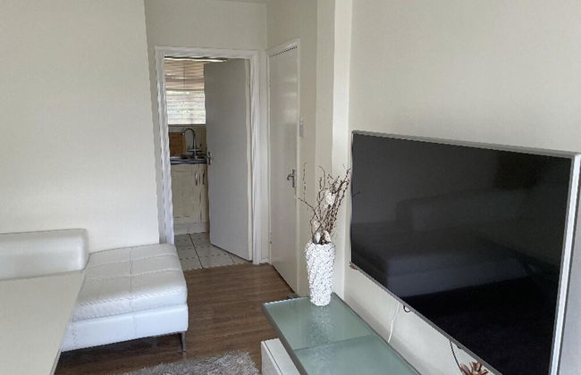 Charming 1-bed Apartment, Vibrant London Location - Foto 17