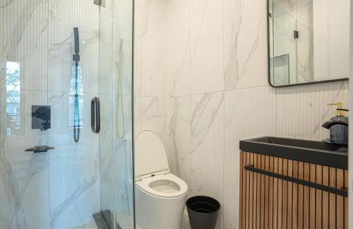 Chic & Modern 3BR Retreat in the Heart of Brooklyn - Foto 8