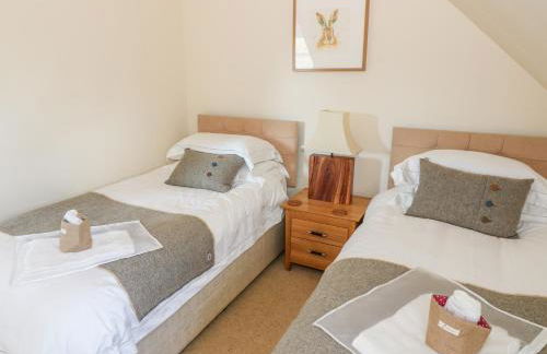 The Roundhouse - Photo 19