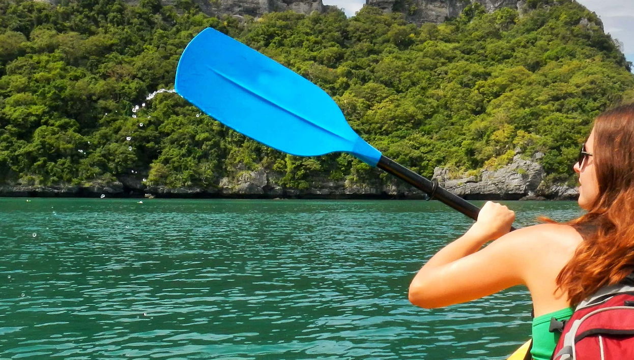 Tour di Ao Thalane in kayak