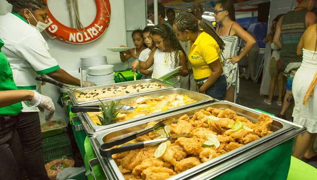 Cruzeiro com jantar pela baía de San Andrés - Photo 4