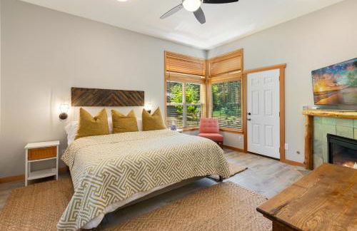 Cozy Pine Cabin Pool Access - Foto 25