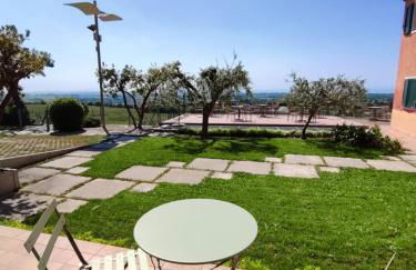 Nice apartments lake view & free parking - Photo 21