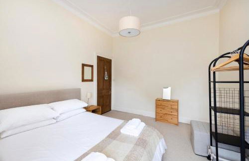 Tasteful 1-bedroom Apartment near Edinburgh Meadows - Foto 9