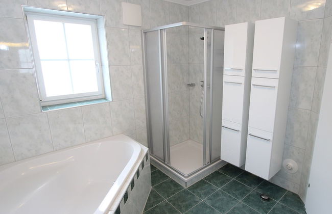 Mansion in Goldegg Near Ski Lift - Photo 21