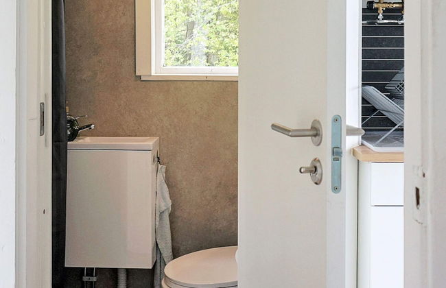 2 Person Holiday Home in Frandefors - Foto 12