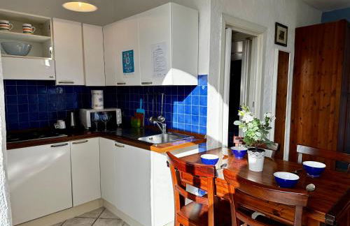 Panoramic Rural House With Garden - Photo 55