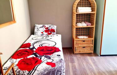 COSY FLAT IN CENTRAL TIRANO - 60 seconds walk from Bernina Express Train station - Photo 5