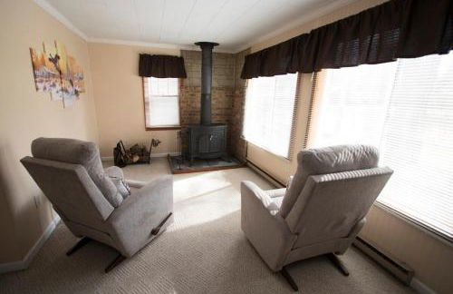 All Seasons Fully Furnished Home - Foto 14