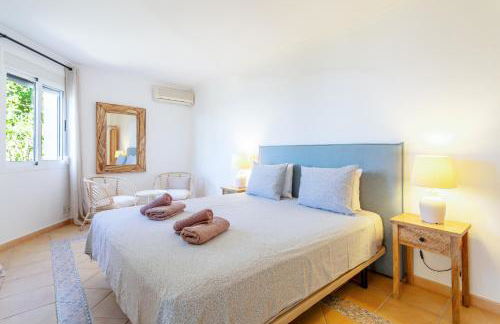 Villa Eliane with amazing sea views and large private swimming pool! - Photo 22