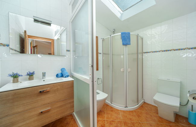 Can Garcia - Photo 13