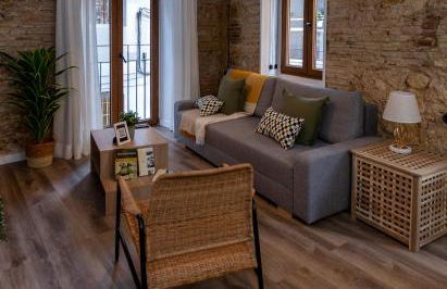 Valencia El Carmen, estupendo piso nuevo, con ascensor - Photo 12