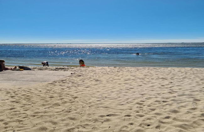 Bungalow With a Sunny Terrace - Foto 39