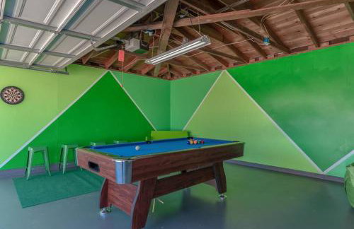 The Pink Cactus - Desert Retreat - Luxe Pool, Golf & Game Room - Foto 10