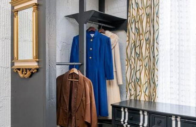 Elegant Edgy Loft on Historic Alley Parking - Foto 45