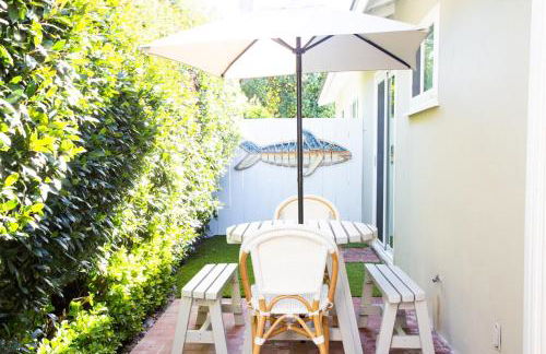 Live the Beach Life in a Quaint Shell Cottage - Foto 22