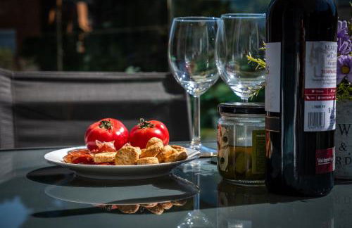 Sunny apartment 1B with balcony & pool in canyamel - Photo 6