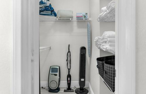 Pool Hot Tub King Bed 1st Floor Condo - Foto 12