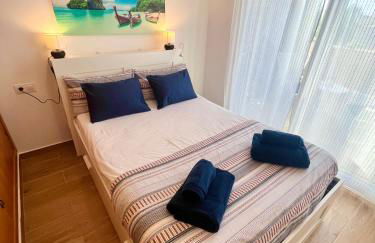 GATU Villa Atardecer en la playa de las Redes " Preferente mayores de 21 años y familias " - Foto 13