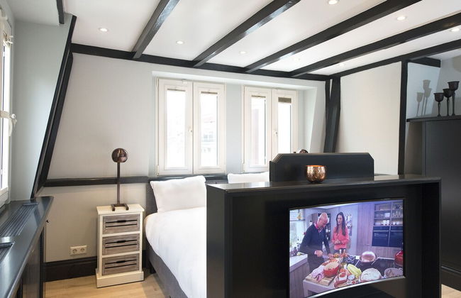 BizStay Park Central Apartments - Photo 22