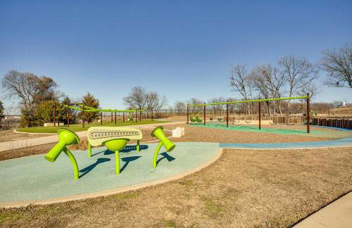 Game Room and Home Theater Retreat Near Omni PGA! - Foto 40