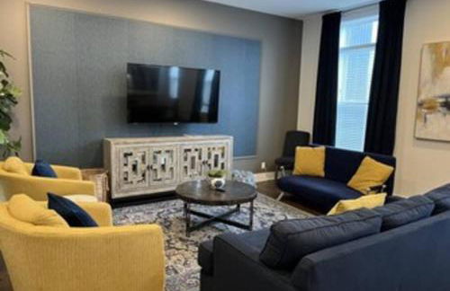 NEW and luxurious home by downtown Nashville with rooftop deck! - Foto 14