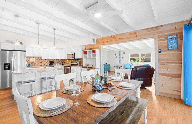 Seabreeze Cove Waterfront Gem 38 Foot Dock Cabana Club - Foto 7