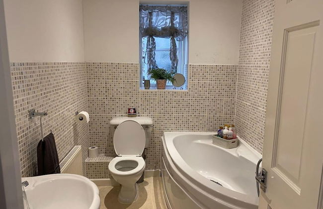 Apartment - Sleeps 2 - Pet Friendly - Parking - Foto 3