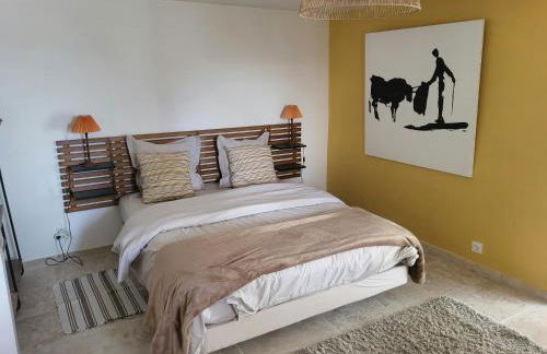 Renovated Bastide Among Vineyards Near Uzès - Foto 18