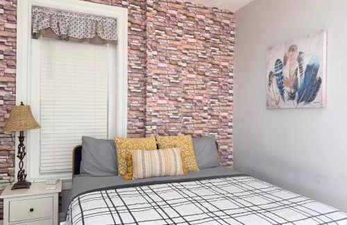 Suite One King Bed 2TVs Free Parking & museums - Foto 1