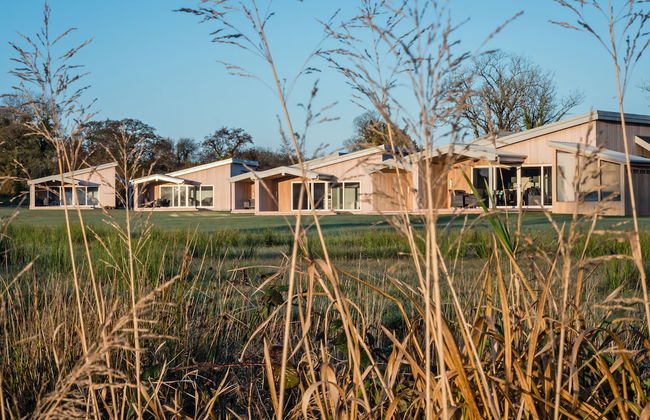 Executive Lakeside Lodge at Mullans Bay - Photo 17