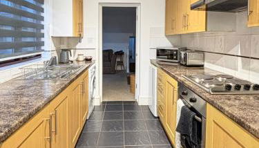 1 Bed Apartment - Central location - Sleeps 4 - Garden - Amaya Two - Free Gym Access - Foto 1