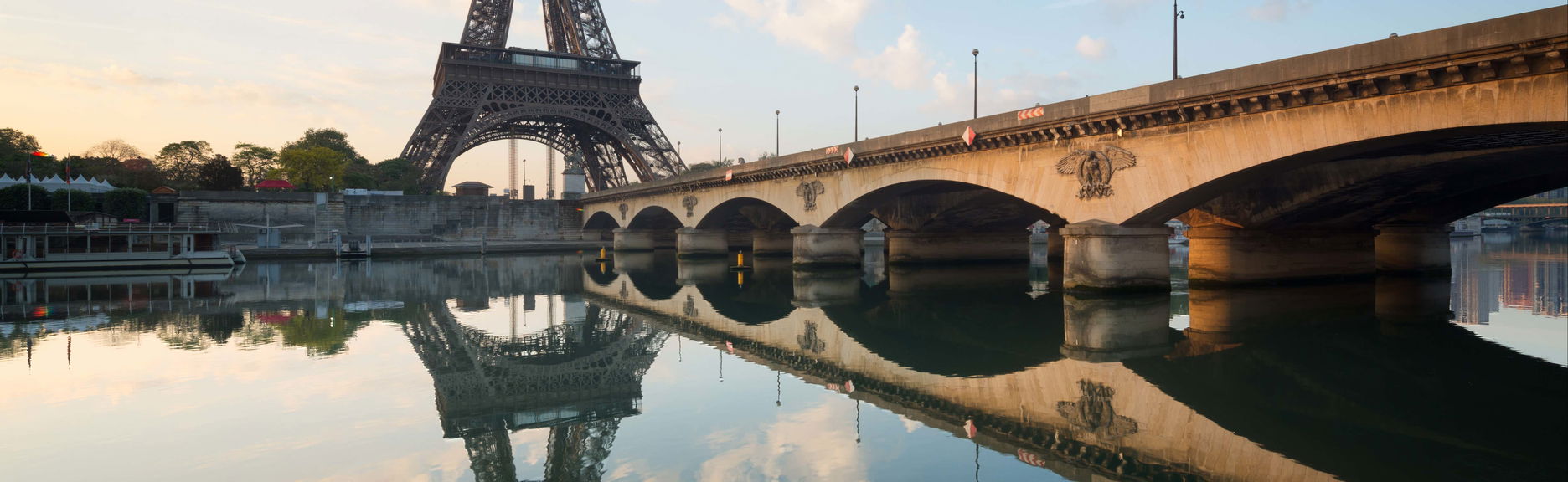Entrada a la Torre Eiffel + Crucero por el Sena