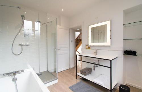 Villa Avril & spa 15 pers- location Villa de Prestige 2 Piscines intérieur et extérieur et sauna - Foto 59