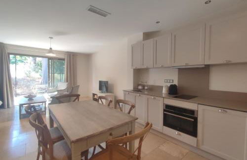 Villa Élegancia - Piscine privé - Wifi - 18 - Foto 9