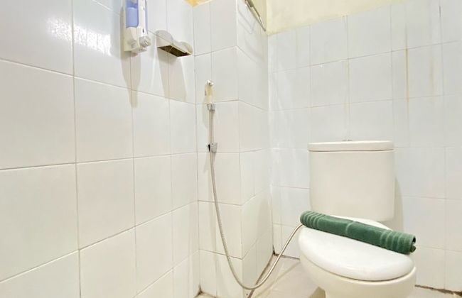 Graceful 2Br Apartment At Gateway Ahmad Yani Cicadas - Foto 18