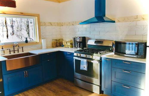 Charming 120-year-old farmhouse by the creek. - Foto 12