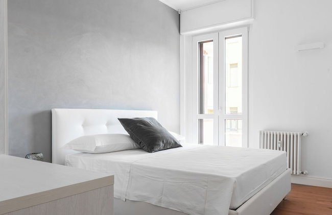 Pure White - by MyHomeInComo - Photo 11